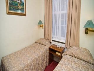 St George's Hotel - Photo 7