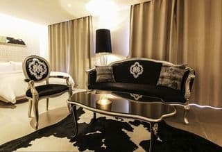 Hotel Lassa - Photo 8